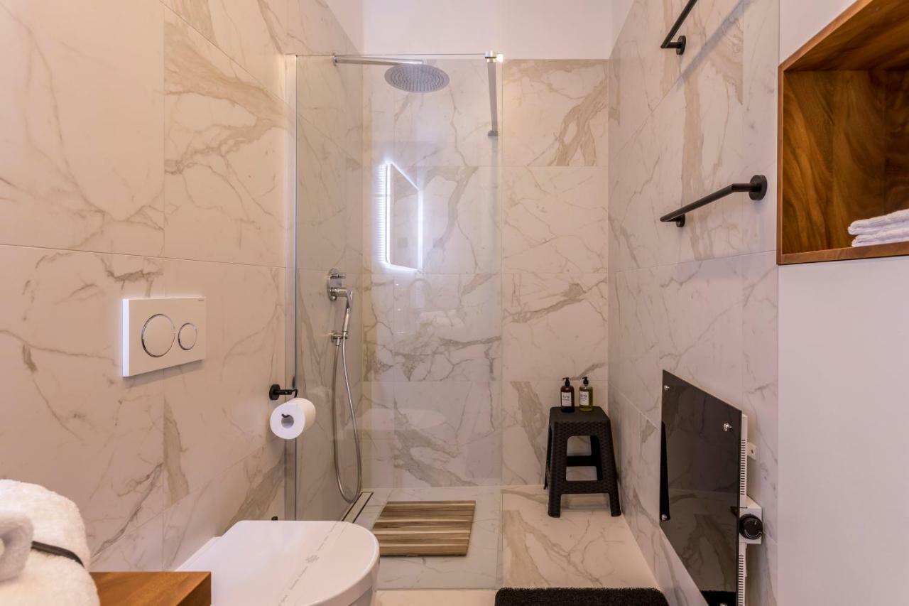 Monvi Luxury Suites Split Extérieur photo